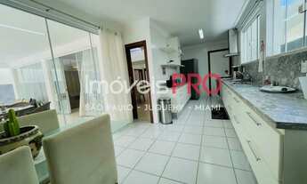 Imagem 12: Casa espetacular à venda, 4 suítes, piscina com hidromassagem e espaço gourmet