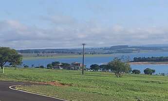 Imagem 4: Terreno Riviera de Santa Cristina XIII ( vista para represa