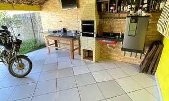 Imagem 3: Excelente Casa Linear com 2 quartos Área Gourmet um Lindo e Amplo Quintal em Santa Mônica