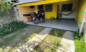 Imagem 1: Excelente Casa Linear com 2 quartos Área Gourmet um Lindo e Amplo Quintal em Santa Mônica