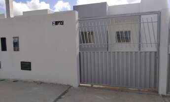 Imagem 2: Casa a venda no Campo limpo - 2 quartos Padrão Moderno - Localizada atrás da UEFS