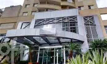 Imagem: 2 dormitórios / 50 m² / Recentemente Reformado