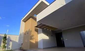 Imagem 3: Casa para venda tem suítes e piscina em Residencial Interlagos - Rio Verde - Goiás