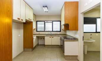 Imagem: Apartamento com 5 Dormitorio(s) localizado(a)