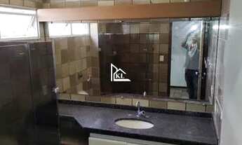 Imagem 10: Grande Espaço - Ótima Localização- 3Quartos -2º Andar - Sombra - Edifício Adriano Vital