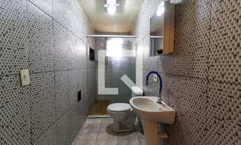 Imagem 4: Casa para Aluguel - Parque Regina, 1 Quarto, 40 m2