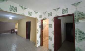 Imagem: Procurando uma casa com ponto comercial