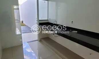 Imagem 6: Casa à venda, 3 quartos, 1 suíte, 2 vagas, SEGISMUNDO PEREIRA - Uberlândia/MG