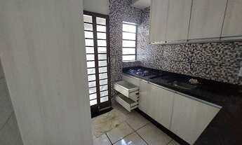 Imagem 3: Casa com 2 dormitórios para alugar, 80 m² por R$ 800,00/ano - Monte Verde - Ibiporã/PR