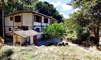 Imagem 3: Casa com 8 dormitórios à venda, 327 m² por R$ 865.000 - Albuquerque - Teresópolis/RJ