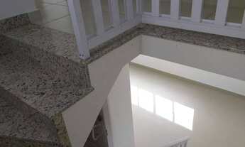 Imagem 3: Casa Triplex 2 qts, garagem fechada c/ churrasqueira