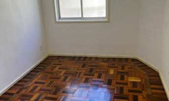 Imagem 2: Apartamento para aluguel tem 50 metros quadrados com 2 quartos em Glória - Rio de Janeiro