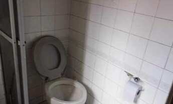 Imagem 2: Casa com 2 dormitórios para alugar, 30 m² por R$ 690,00/mês - Hauer - Curitiba/PR