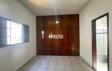 Imagem 15: Casa disponível para venda no bairro Segismundo Pereira em Uberlândia MG