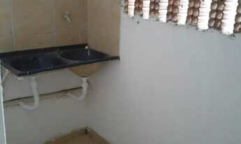 Imagem 7: Kitnetes 1/4 730 com Água/Luz incluso