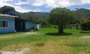 Imagem: Lindo Sítio com 5280m2 de terreno localizado