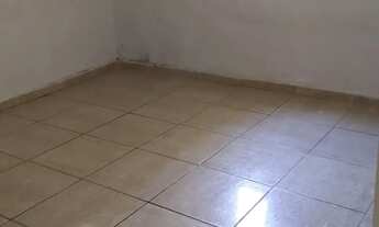 Imagem: Alugo casa de fundos Valparaíso 1