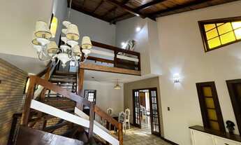 Imagem 7: Casa para aluguel e venda com 300 metros quadrados com 5 quartos.