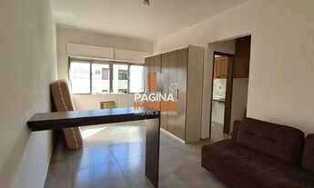 Imagem 2: Página 1 Imóveis anuncia excelente Kitnet no condomínio Saga para aluguel, bairro Cent