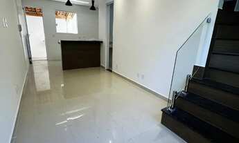 Imagem 3: Sobrado Novo com 2 Dormitórios, Quintal e Garagem em Condomínio na Vila Tupi