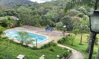 Imagem 2: Encantador Sítio em Juquitiba: 20.000 m2 de Pura Beleza Natural a Apenas 70 KM de São Paul