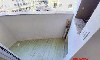 Imagem 7: Excelente Apartamento 2 dormitório(s) em Barreiros - São José