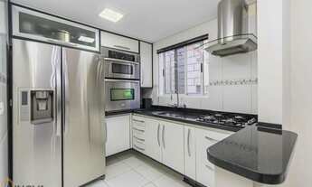 Imagem: Excelente Sobrado a venda, no xaxim curitiba