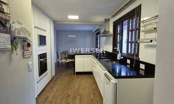 Imagem 4: Casa Capão da Imbuia 300m² 5 quartos