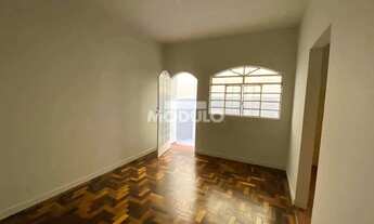 Imagem: Casa de Colônia para locação no Santa