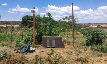 Imagem 2: URGENTE! - vendo lote de 250m A/c troca em veículo