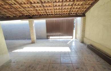 Imagem 2: Casa para venda com 137,06 m², 3 Dormitórios e 2 vagas