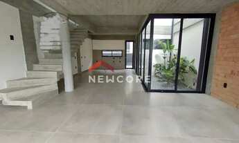 Imagem 4: Sobrado em Ayrton Senna - Itacolomi - Balneário Piçarras/SC