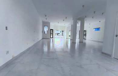 Imagem 4: SALA COMERCIAL COM 73,94M² NO BUCAREIN NA INÁCIO BASTOS, ESTACIONAMENTO FRONTAL E 01 VAGA