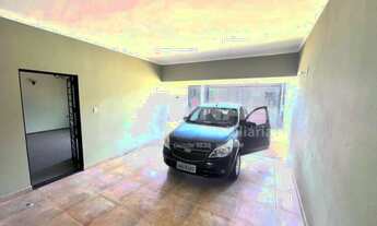 Imagem 3: Casa padrão de 395m² com 03 quartos sendo 01 suíte disponível para venda - Presidente Médi