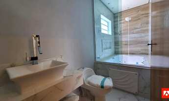 Imagem 6: Casa à venda com 4 quartos (1 suíte e 1 demi-suíte) e 4 vagas no bairro Jardim Dona Regina