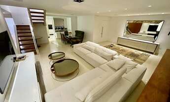 Imagem 6: Ipanema, cobertura duplex com 300m2 em rua arborizada e tranquila