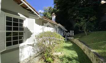 Imagem 2: Bela casa para venda na localidade do Castelo São Manoel em Correas, Petrópolis