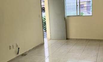 Imagem 4: Casa em San Martin com 2 Q, Sala, Coz. A. Serv. e 1 garagem