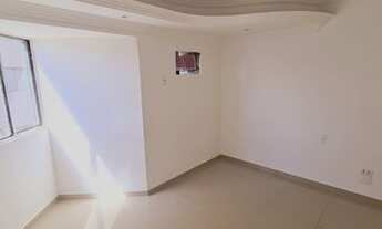 Imagem 6: (CM)) APT C/3 QUARTOS/2 WC/1 VAGA/PORCELANATO EM CASA CAIADA