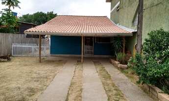 Imagem 6: Belo terreno com casa de madeira