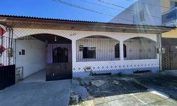 Imagem: Casa residencial - Casa com 5 quartos no