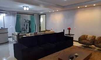 Imagem 3: Centro Casa em via Pública prox. A Benef. Portuguesa