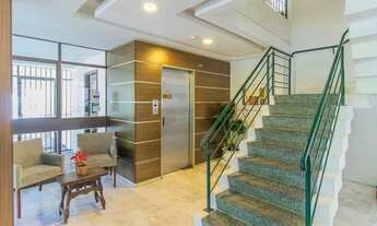 Imagem 2: Apartamento com 3 quartos, 233m², à venda em Porto Alegre, Bela Vista