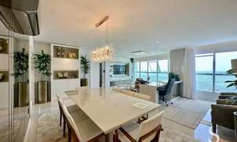 Imagem 7: Four Seasons decorado, 04 suites na Barra Sul