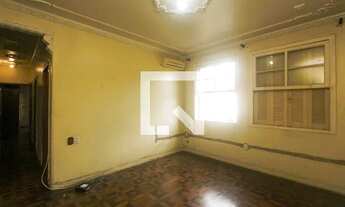 Imagem 3: Apartamento para Aluguel - Petrópolis, 2 Quartos, 75 m2