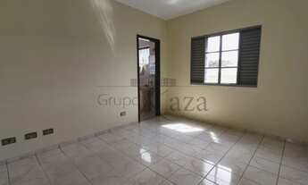 Imagem 4: Sobrado para aluguel tem 91 metros quadrados com 3 quartos