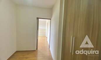 Imagem 4: Casa sobrado com 3 quartos - Bairro Nova Rússia em Ponta Grossa