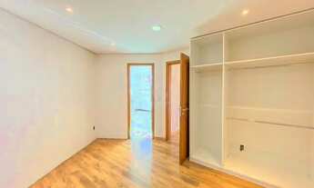 Imagem 4: PORTO ALEGRE - Casa Padrão - Jardim Floresta