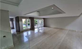 Imagem 5: Casa de condomínio RESIDENCIAL 10 para aluguel e venda possui 729 metros quadrados com 5 S