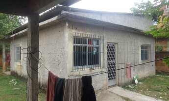 Imagem: Vendo 200.000mil está casa 12. 30 metr